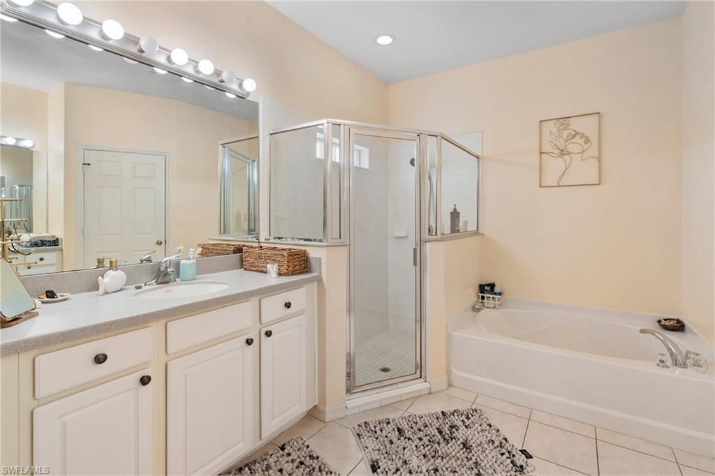 8285 Silver Birch Way, Lehigh Acres, FL 33971 Photo