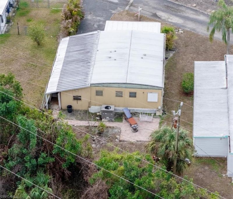 265 Fireball Ln , North Fort Myers, FL 33917 Photo
