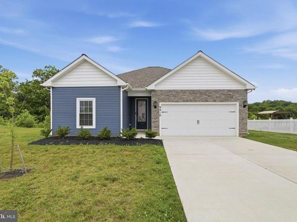 9910 ROULETTE DRIVE, HAGERSTOWN, MD 21740
