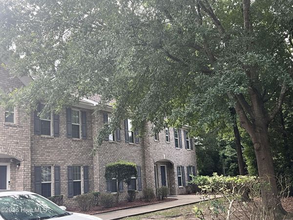 1537 Pine Brook Court, Unit C8, Greenville, NC 27858