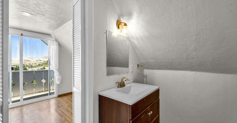 27 Mcclellan Peak Drive, Carson City, NV 89706 Photo