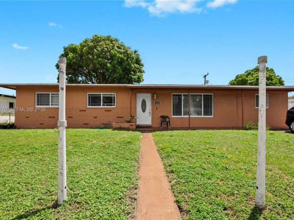 4440 NW 168th Ter , Unit 2, Miami Gardens, FL 33055