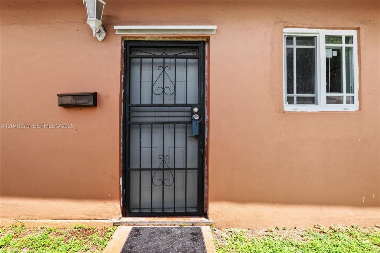 4440 NW 168th Ter, Unit 2, Miami Gardens, FL 33055 Photo