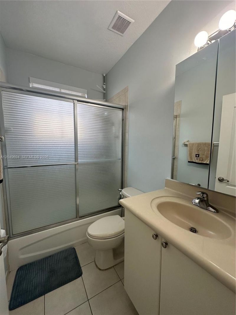 15478 SW 23rd Ln, Unit 15478, Miami, FL 33185 Photo