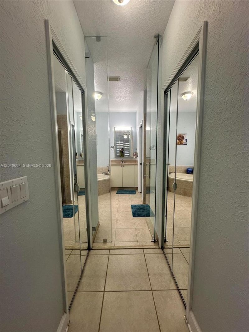15478 SW 23rd Ln, Unit 15478, Miami, FL 33185 Photo