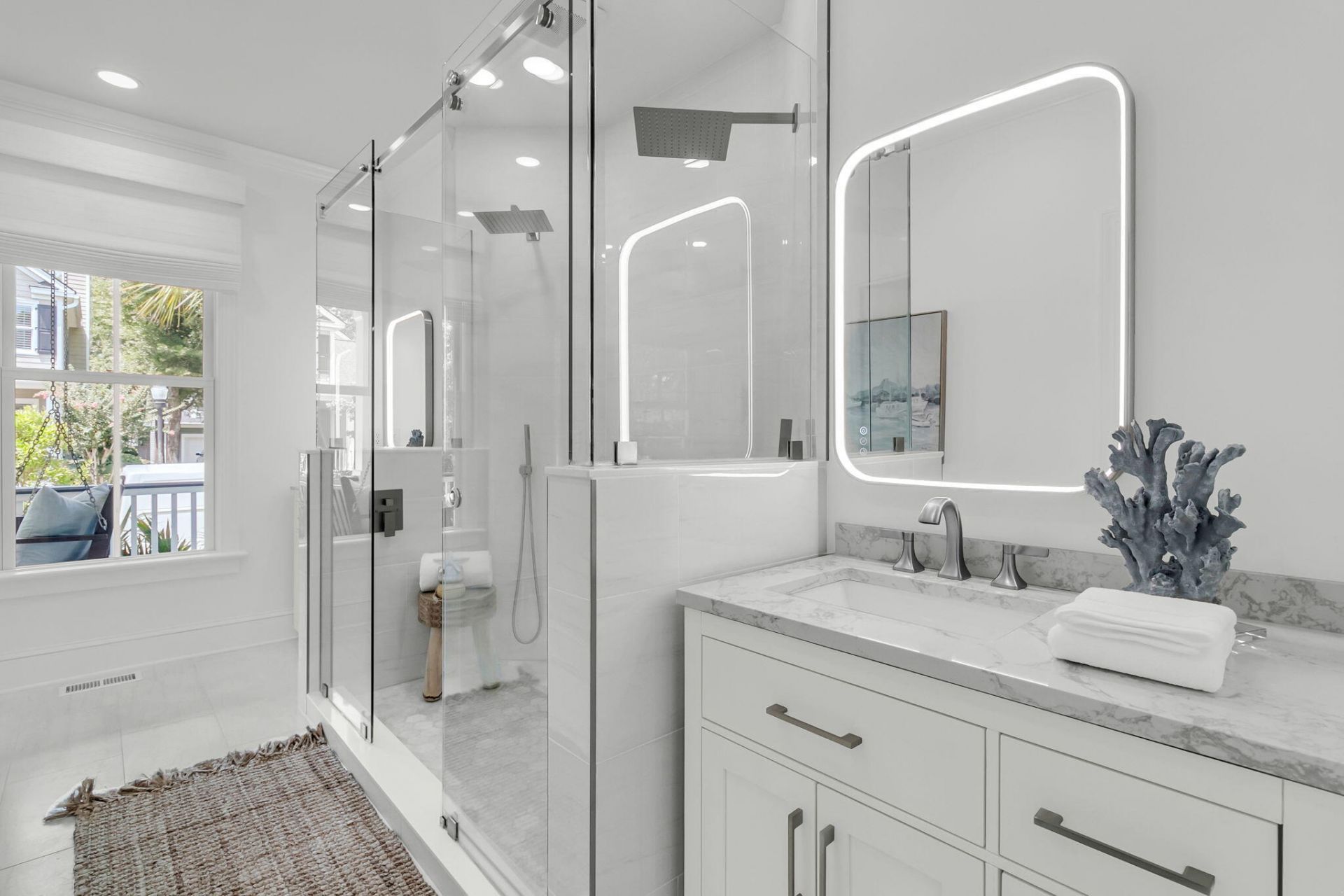 106 Lucia Street Photo 15