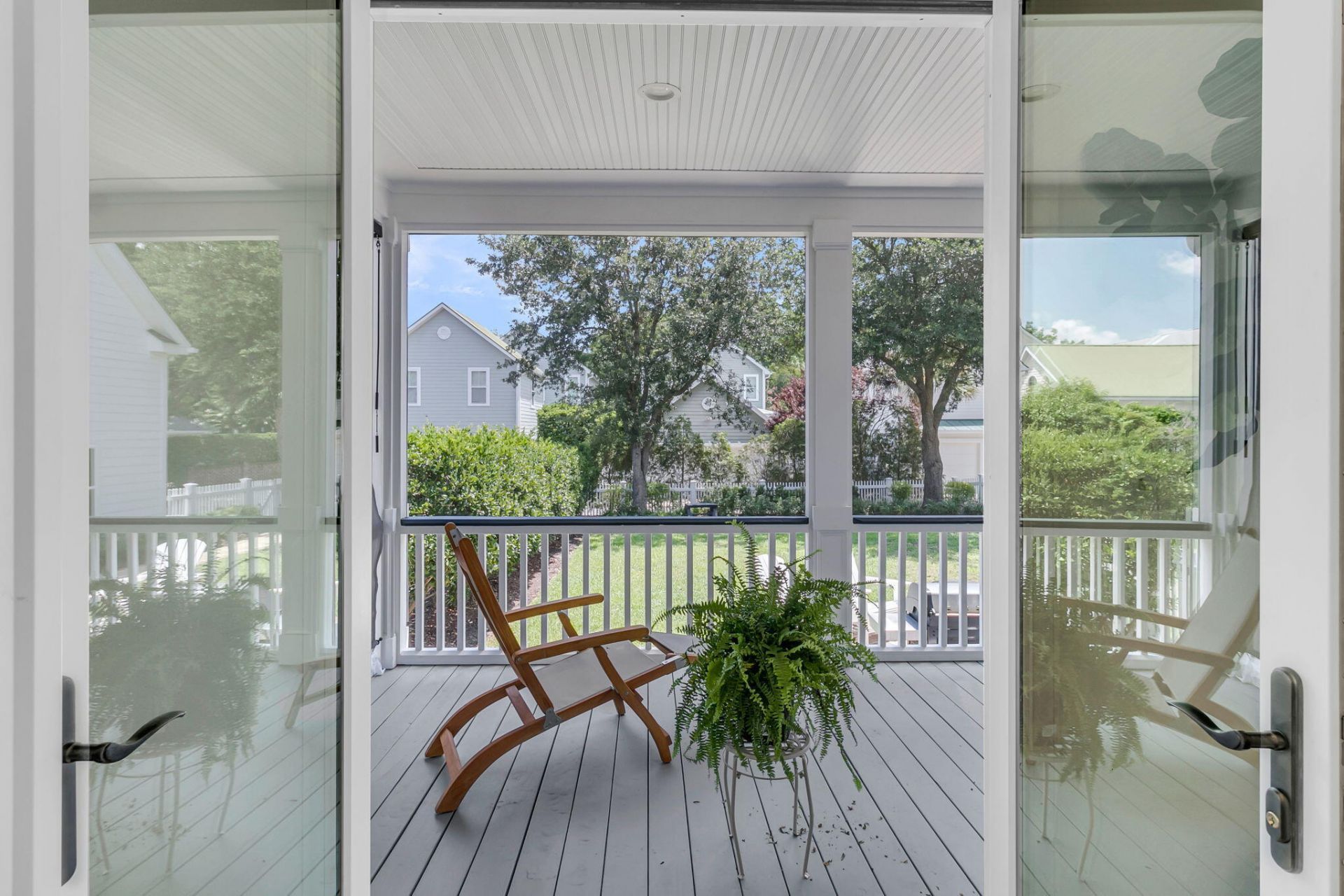 106 Lucia Street Photo 17
