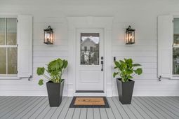 106 Lucia Street photo 4