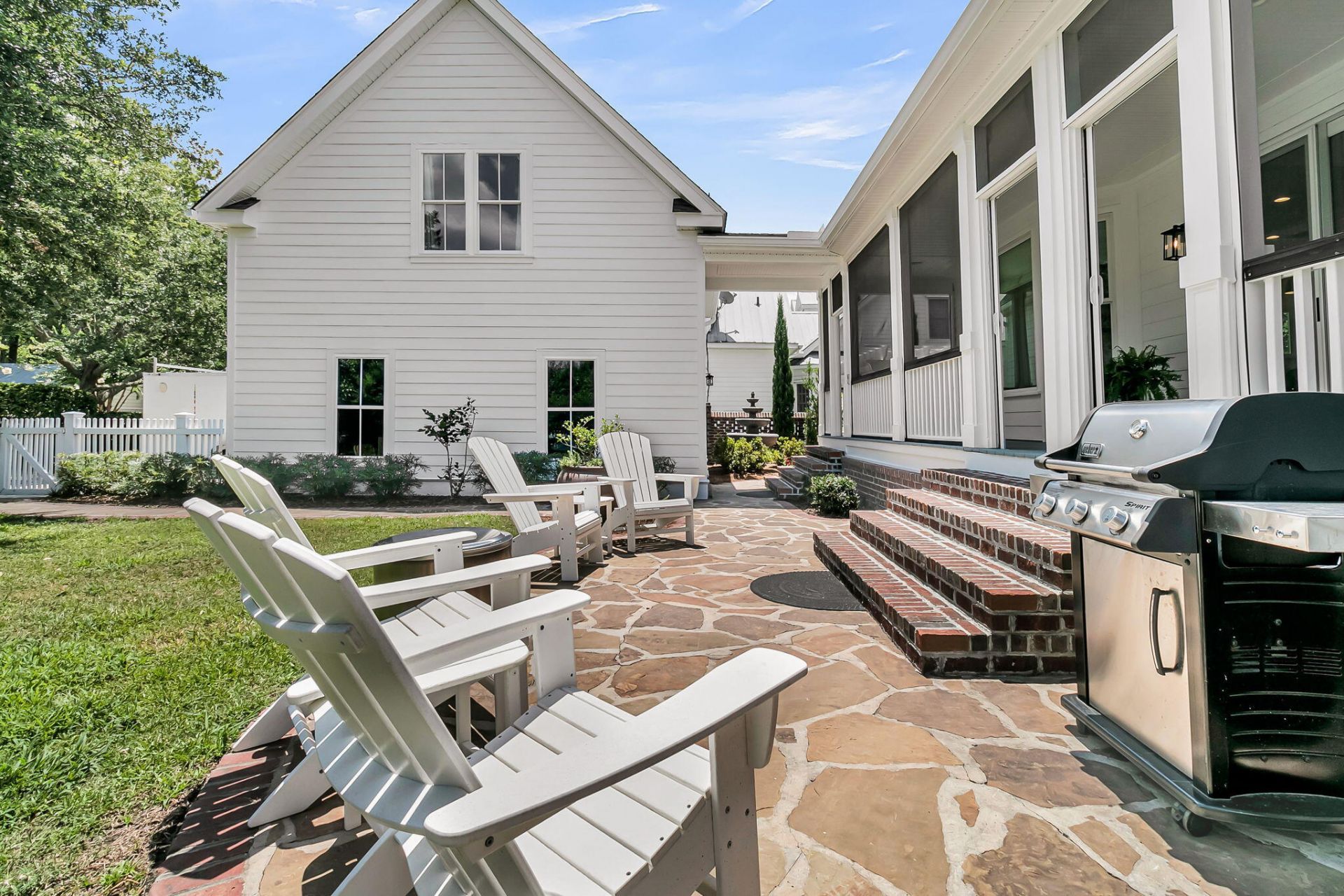 106 Lucia Street Photo 35