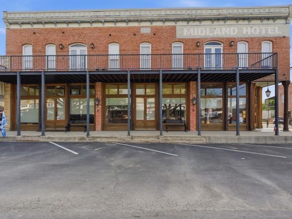 103 S Pecan Street , Hico, TX 76457