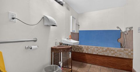 2033 Marconi Ave, Sacramento, CA 95821 Photo