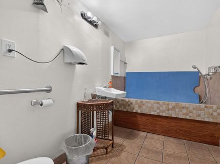 2033 Marconi Ave, Sacramento, CA 95821 Photo