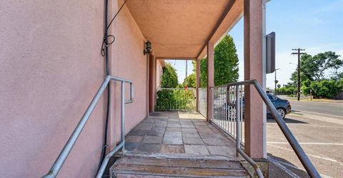 2033 Marconi Ave, Sacramento, CA 95821 Photo
