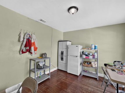 2033 Marconi Ave, Sacramento, CA 95821 Photo