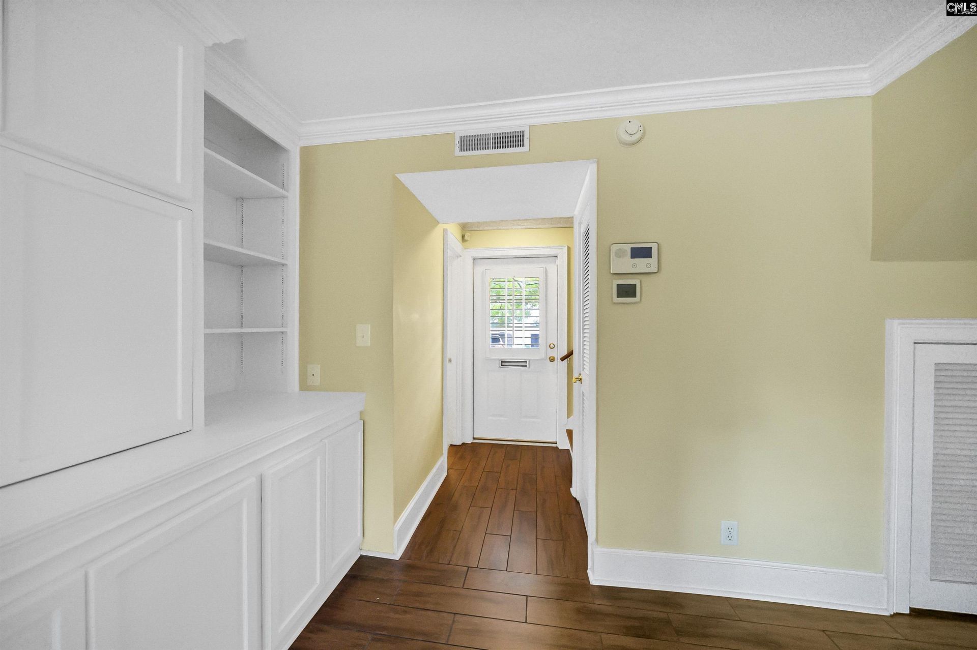 5225 Clemson Avenue Photo 6