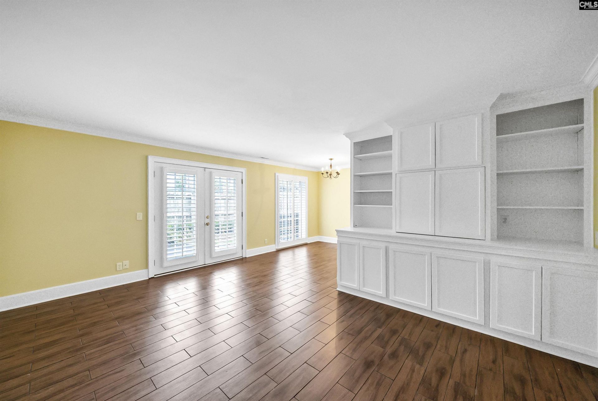 5225 Clemson Avenue Photo 8