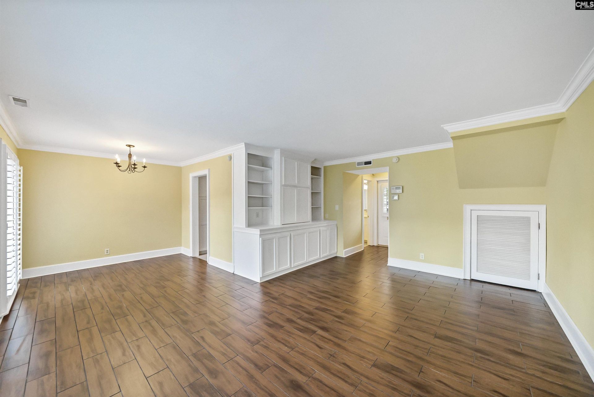 5225 Clemson Avenue Photo 9