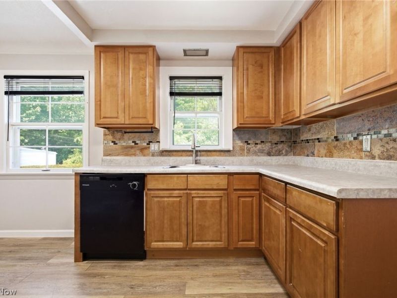 4115 Charlton Road, South Euclid, OH 44121 Photo 5