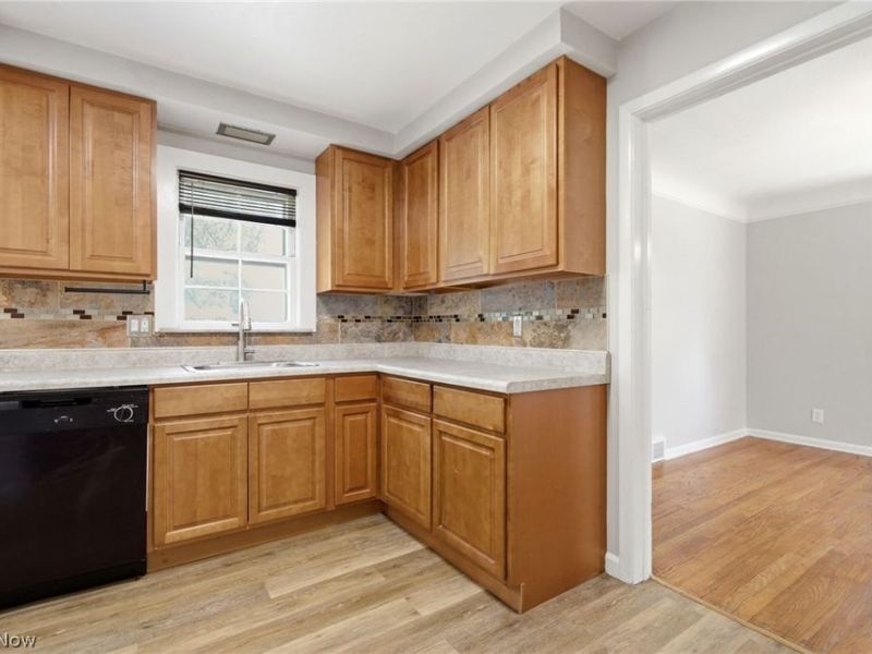 4115 Charlton Road, South Euclid, OH 44121 Photo 8