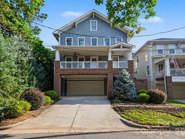 1919 Hamorton Place , Charlotte, NC 28205