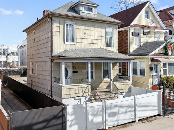 831 E 224th Street , Bronx, NY 10466