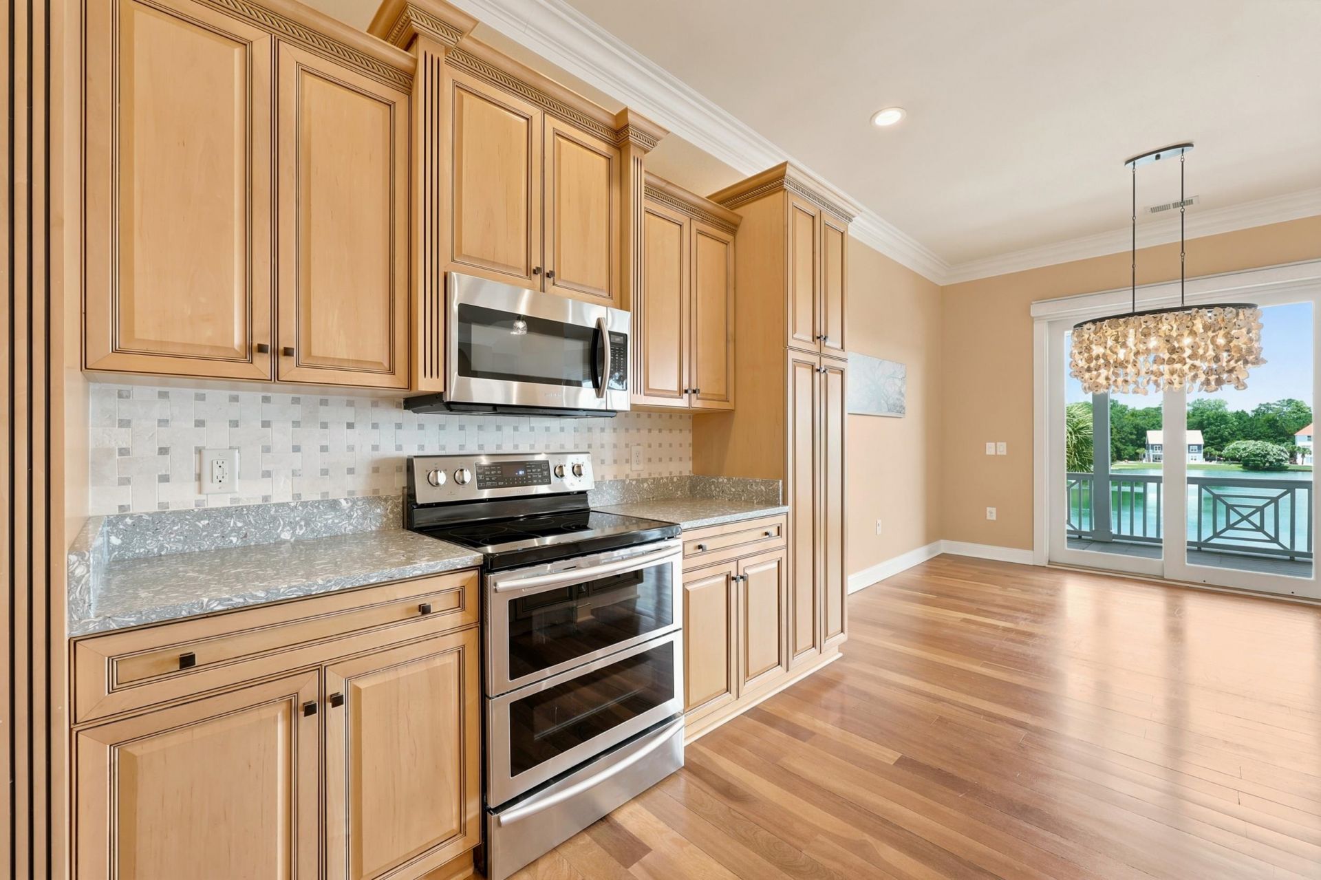 1710 Pond Rd. Photo 21