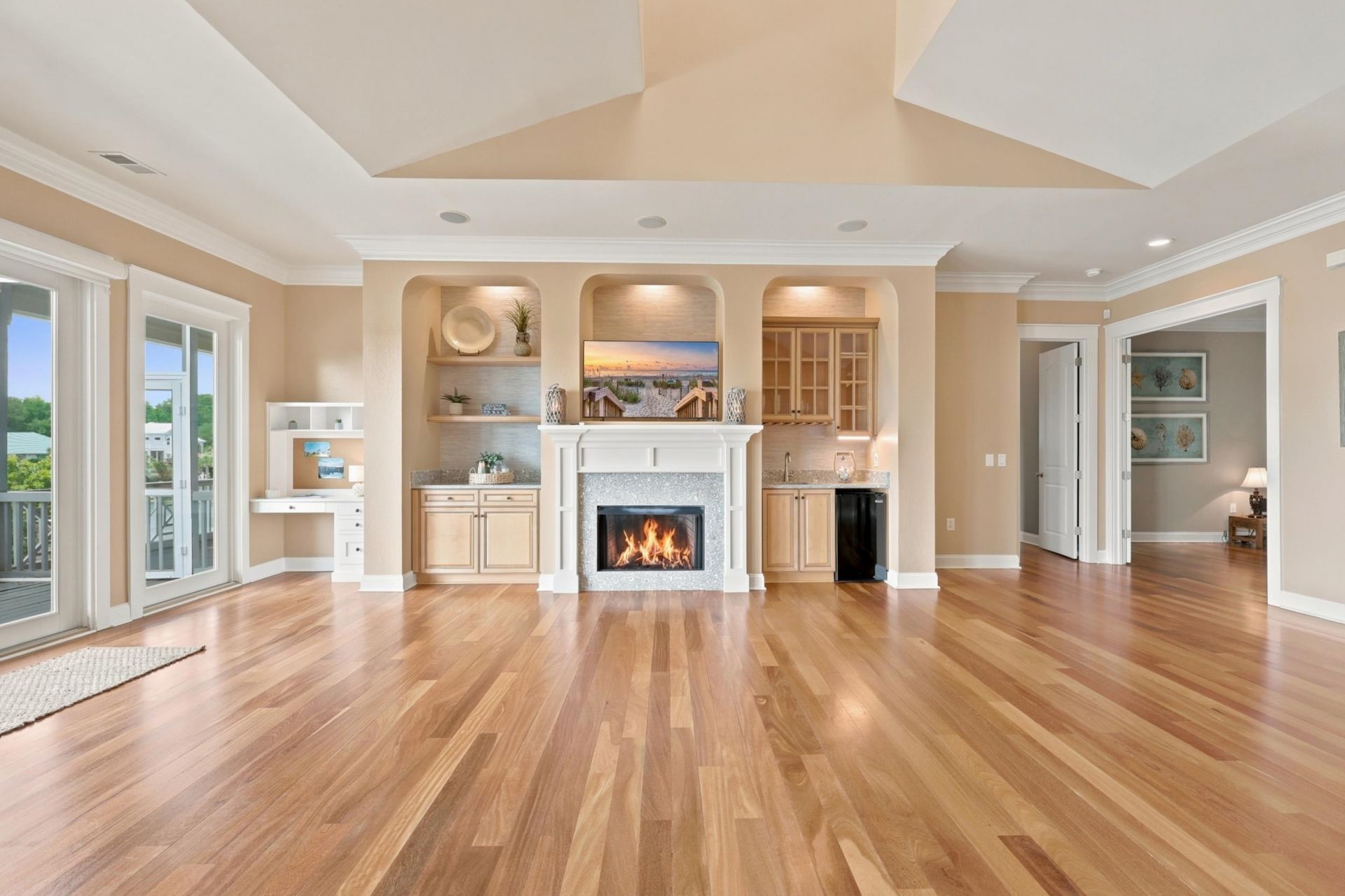 1710 Pond Rd. Photo 9