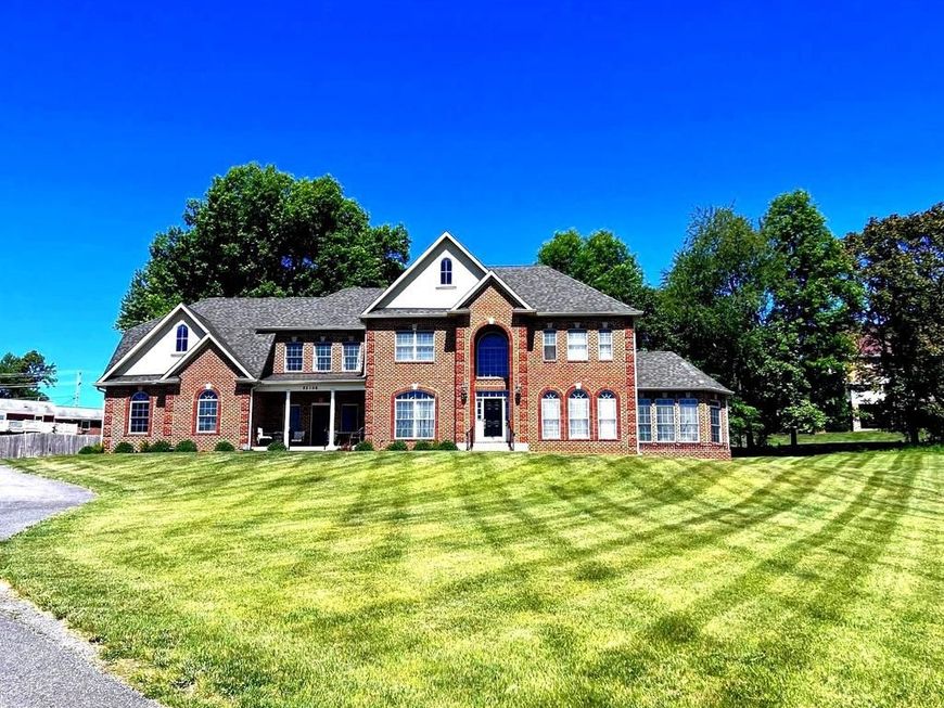 25106 Highland Manor Court, Laytonsville, MD 20882 Main Photo