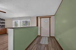623 Barn Road photo 4