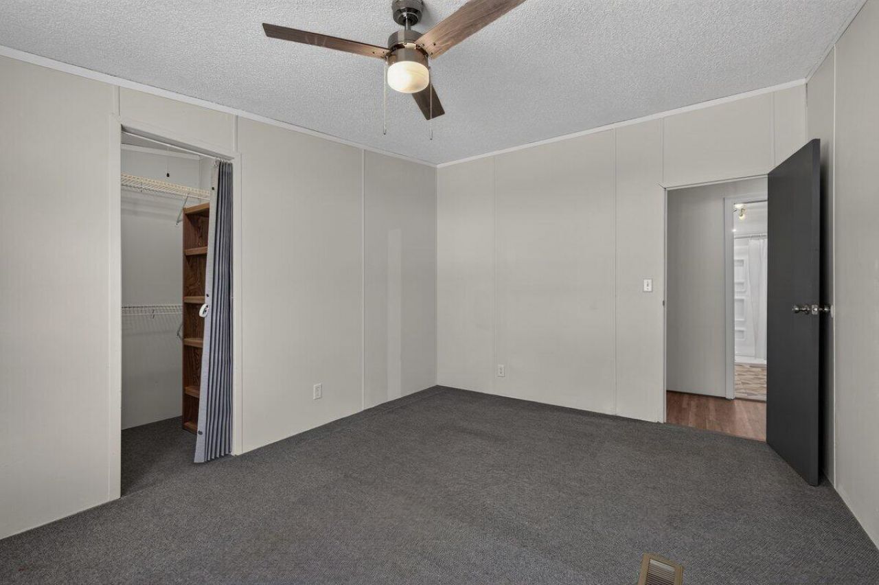 623 Barn Road Photo 27