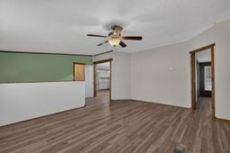 623 Barn Road photo 4