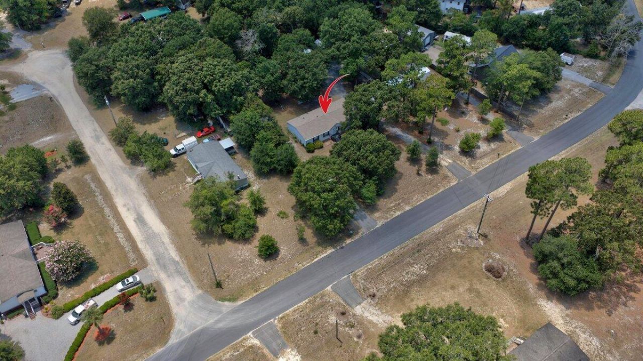623 Barn Road Photo 35