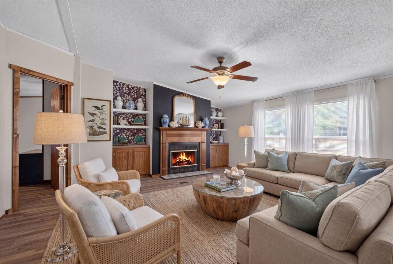 623 Barn Road Photo 4