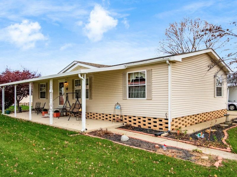 4344 Brett Lane, Obetz, OH 43207 Photo 1