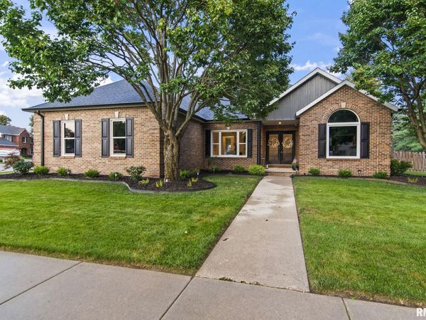 3928 OLD MILL Lane, Springfield, IL 62711