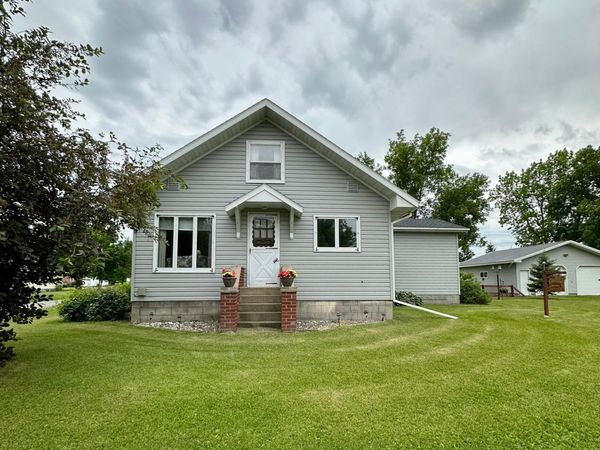 7664 Highway 11, Loman, MN 56654