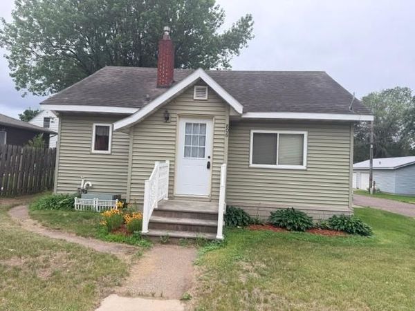 806 1st Avenue NE, Little Falls, MN 56345