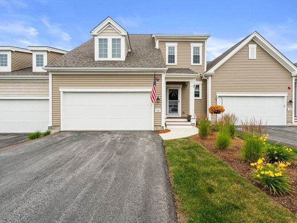 56 Shannon Way, Unit 56, Upton, MA 01568