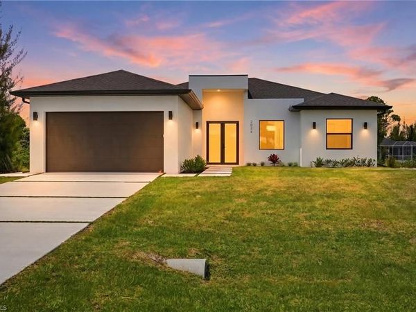 2026 NW 21st ST , CAPE CORAL, FL 33993