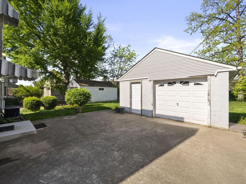 819 Binns Boulevard , Columbus, OH 43204 Photo 24