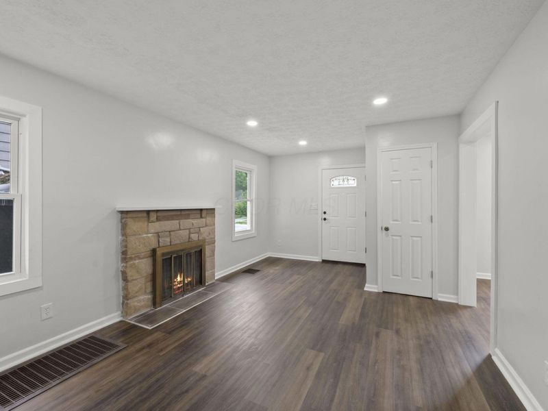 819 Binns Boulevard , Columbus, OH 43204 Photo 6
