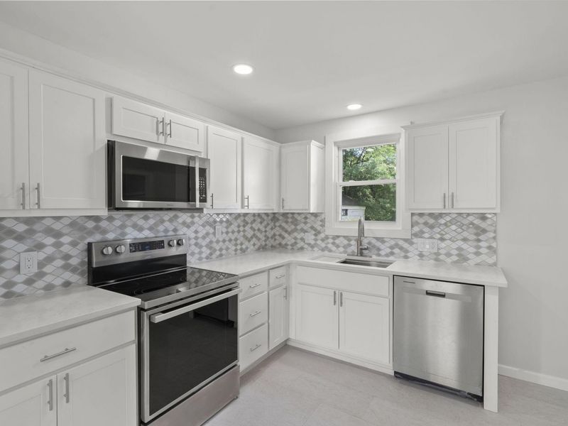 819 Binns Boulevard , Columbus, OH 43204 Photo 9
