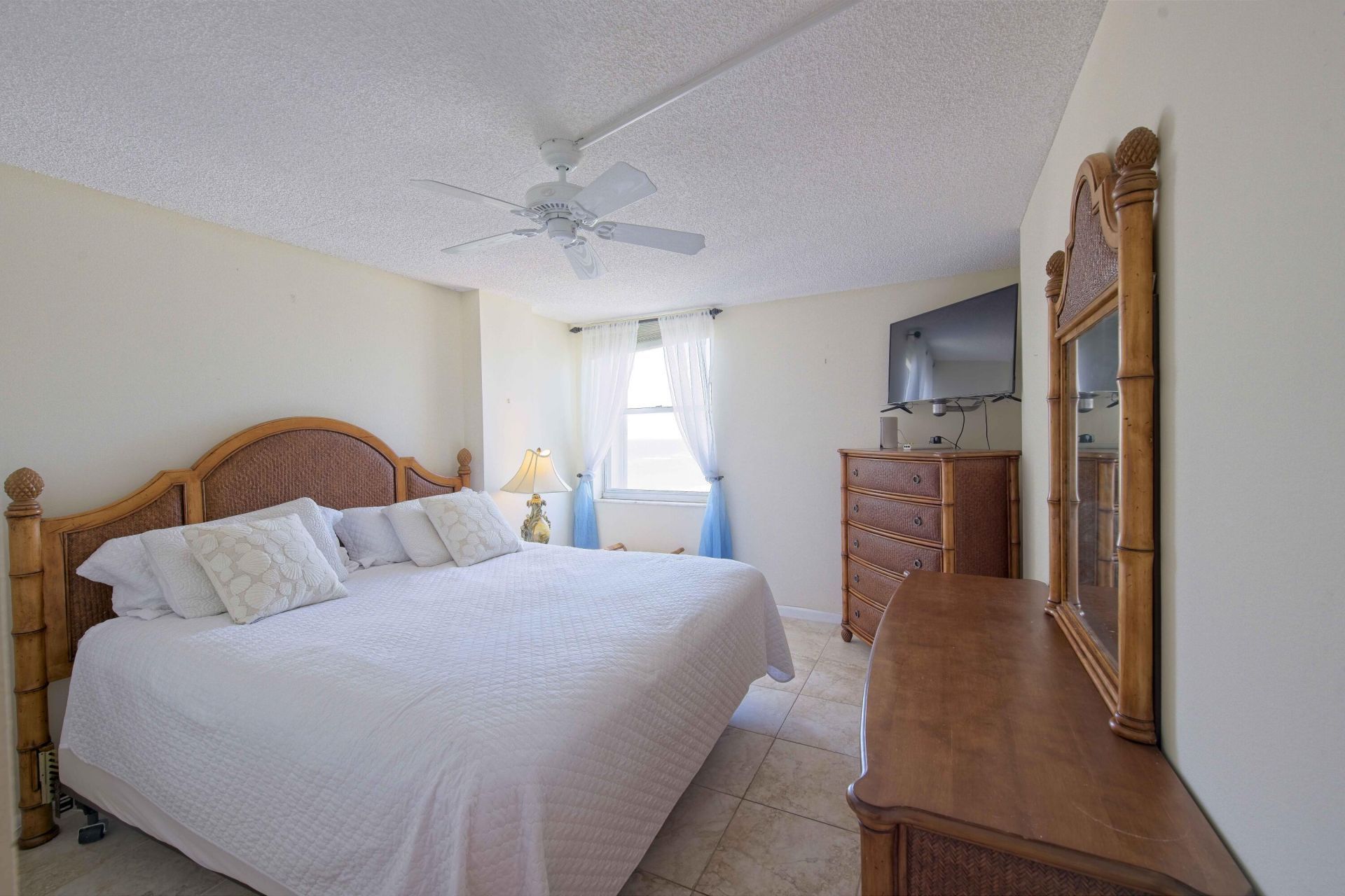 111 Briny Avenue, Unit 22-12, Pompano Beach, FL 33062 Photo