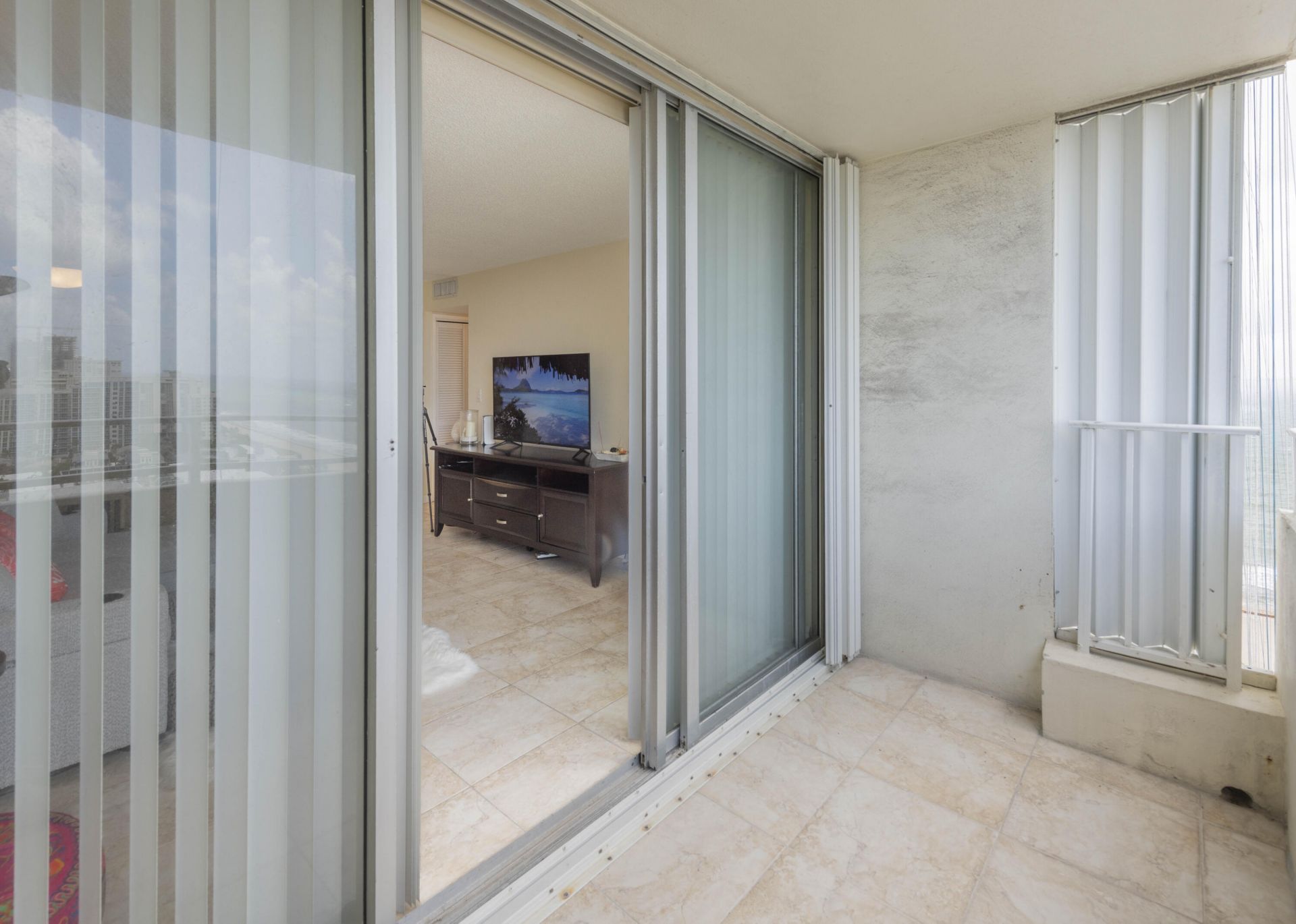 111 Briny Avenue, Unit 22-12, Pompano Beach, FL 33062 Photo