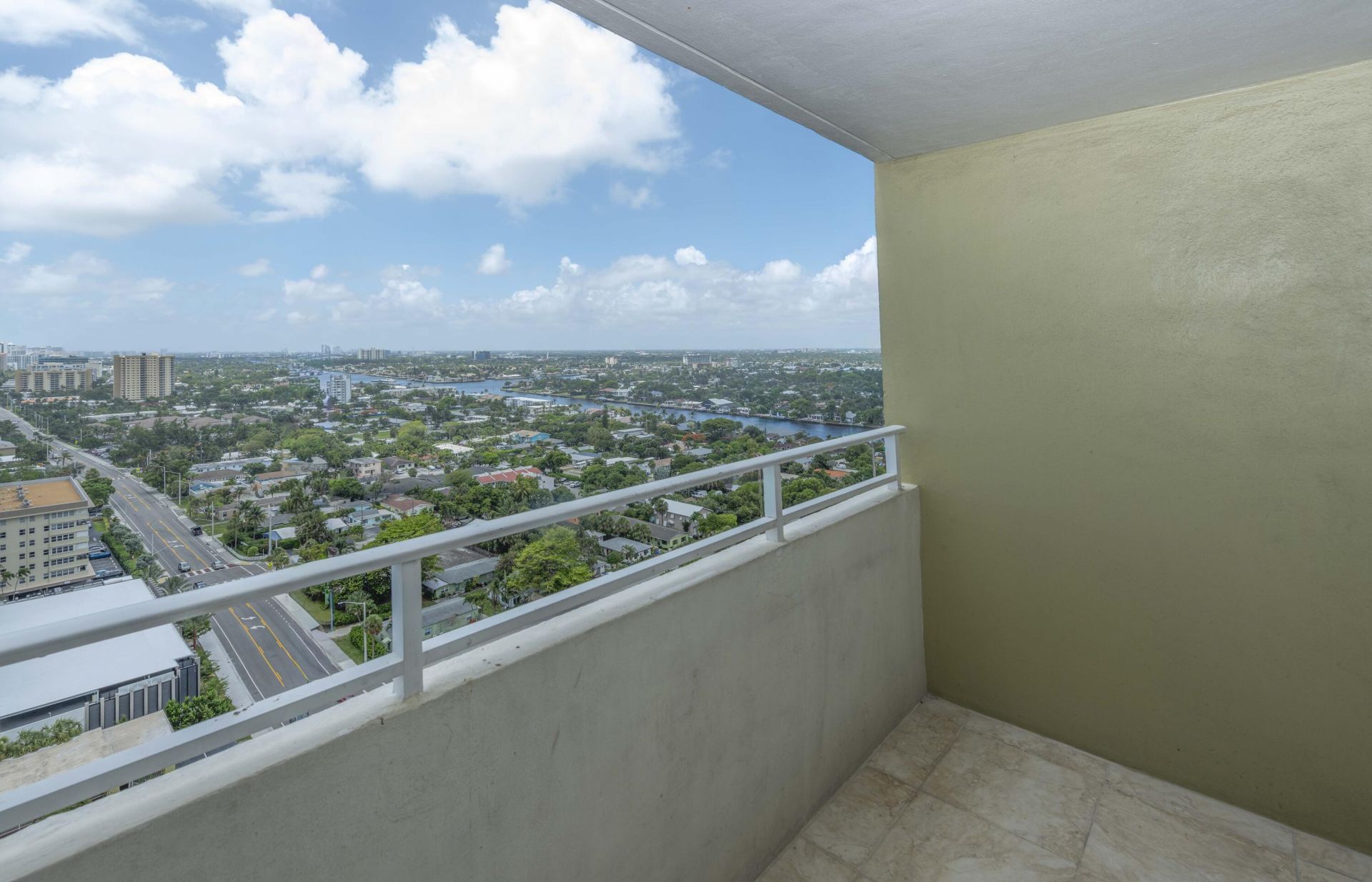 111 Briny Avenue, Unit 22-12, Pompano Beach, FL 33062 Photo