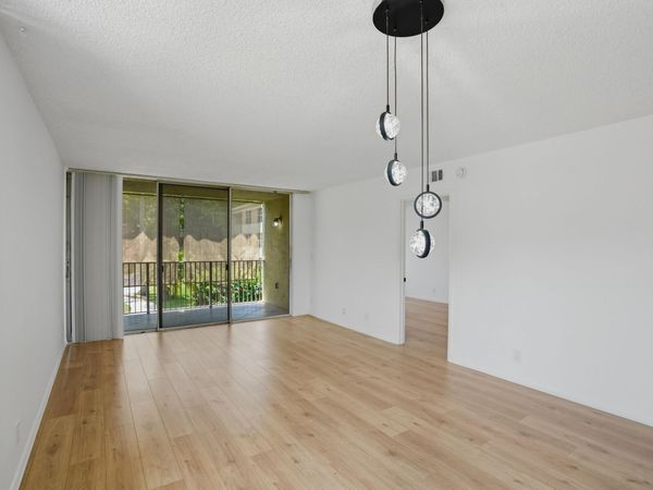 8296 NW 24th Street, Coral Springs, FL 33065