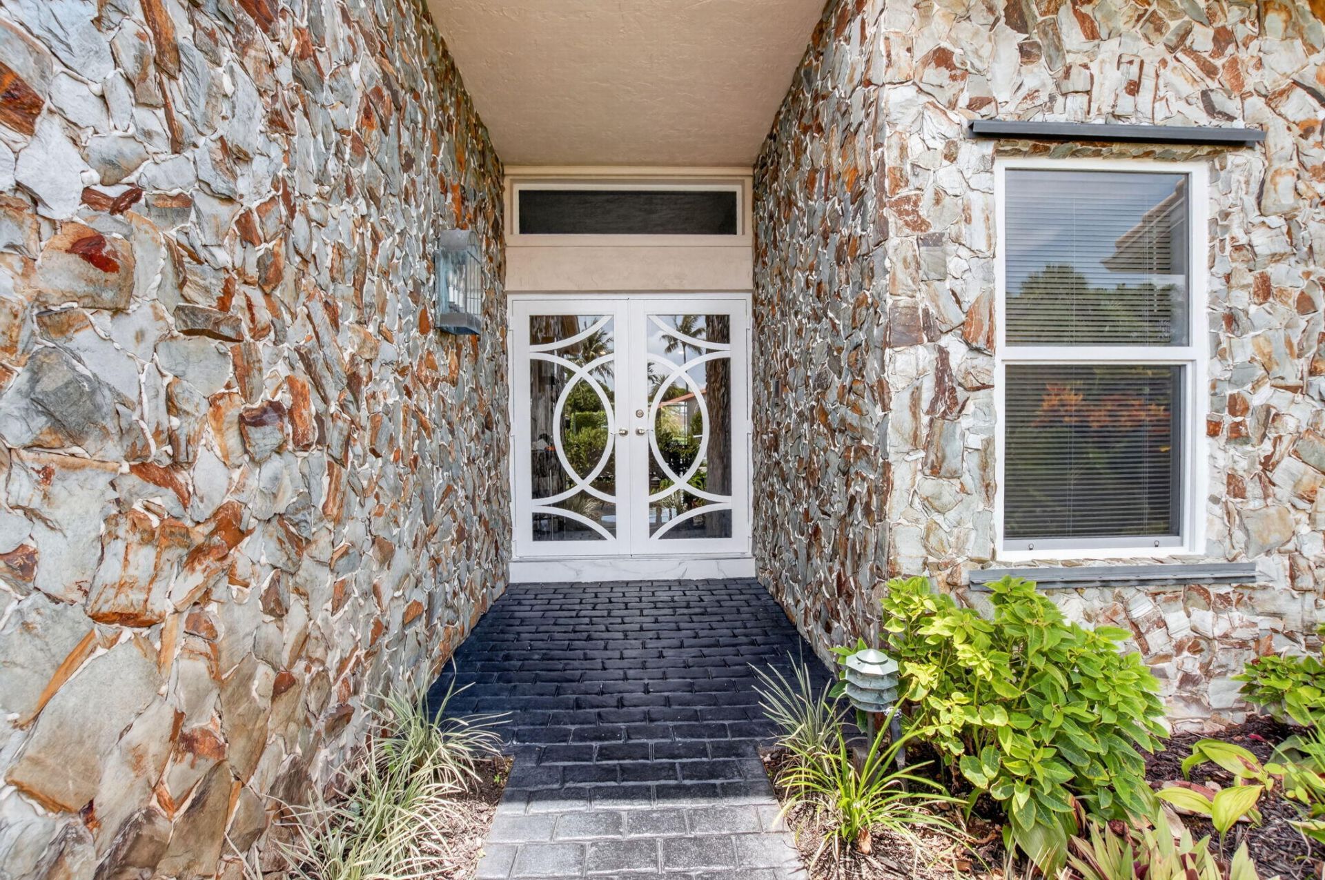 7082 NW 3rd Avenue, Boca Raton, FL 33487 Photo