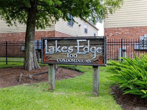 612 S Kenilworth Pkwy, Unit #2A, Baton Rouge, LA 70820