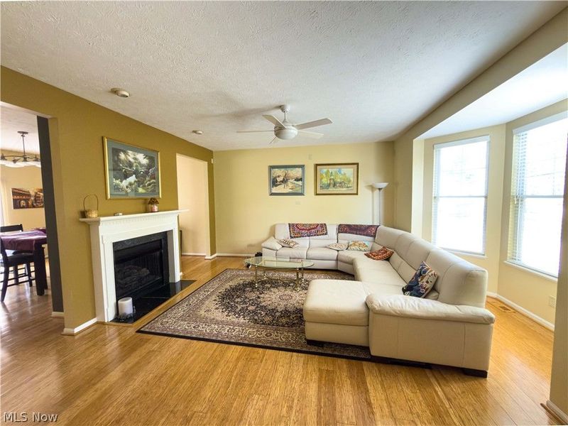 8426 Chester Parkway, Cleveland, OH 44106 Photo 2