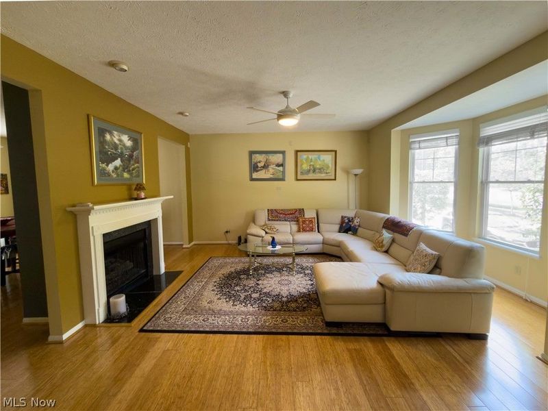 8426 Chester Parkway, Cleveland, OH 44106 Photo 2